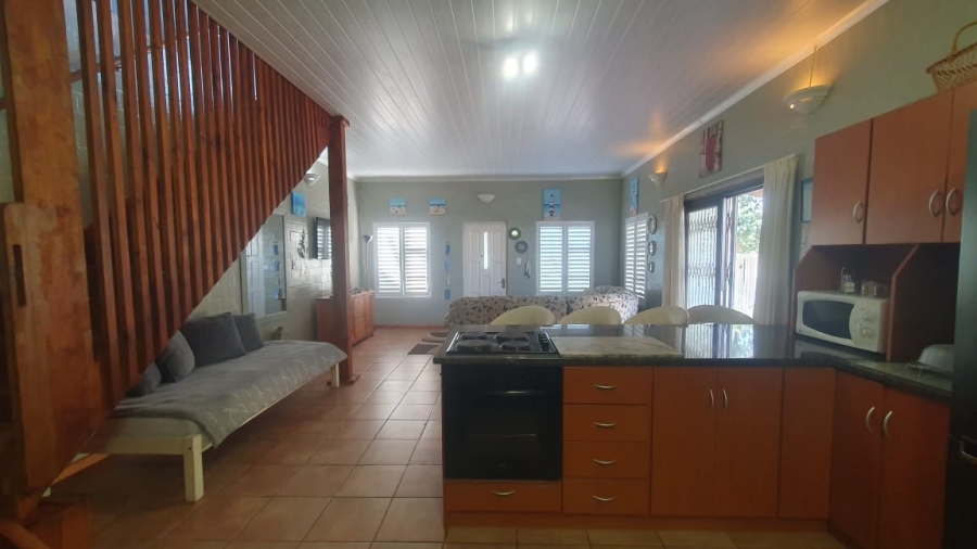 5 Bedroom Property for Sale in Britannia Bay Western Cape